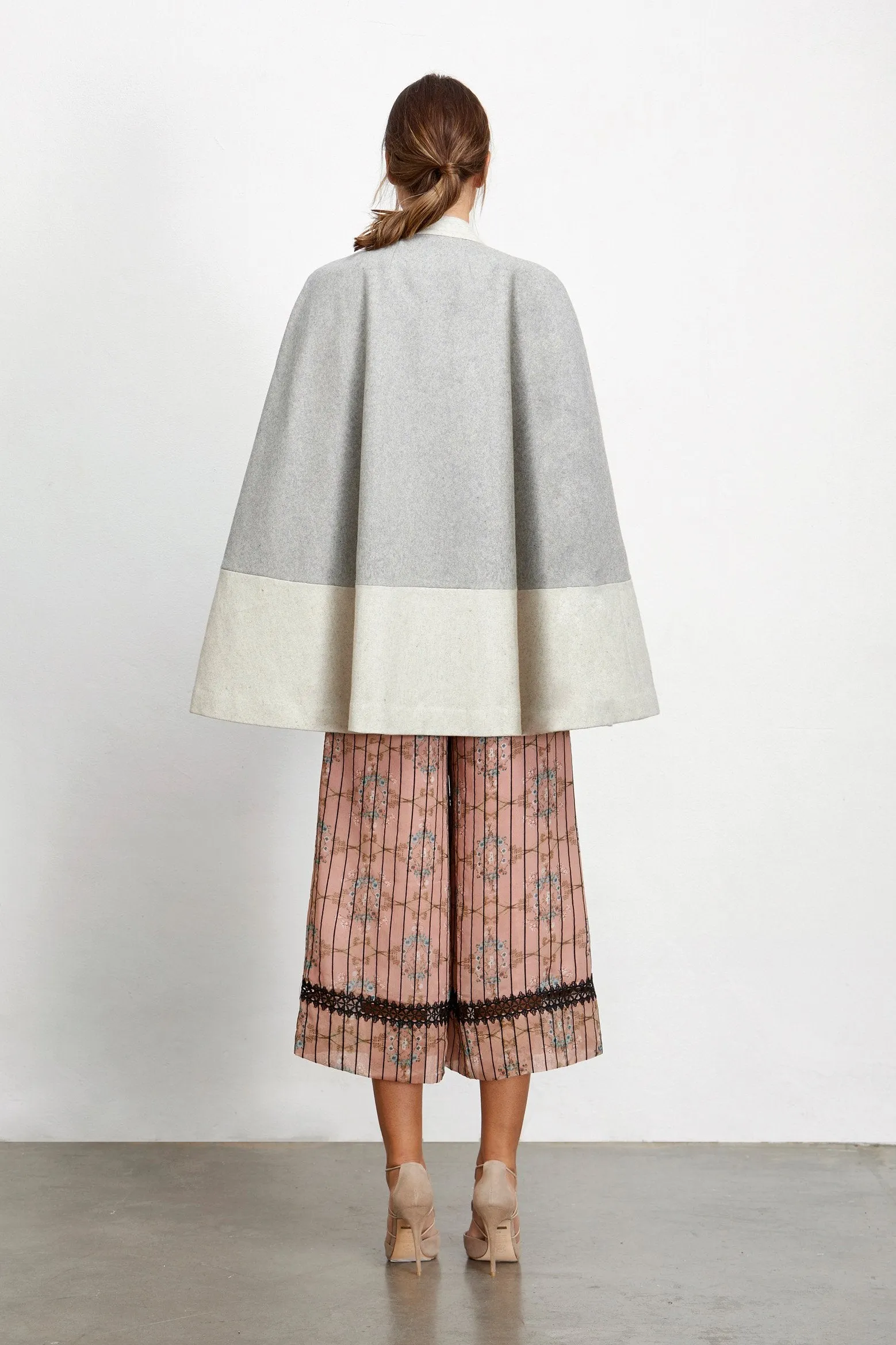 Macbeth Cape