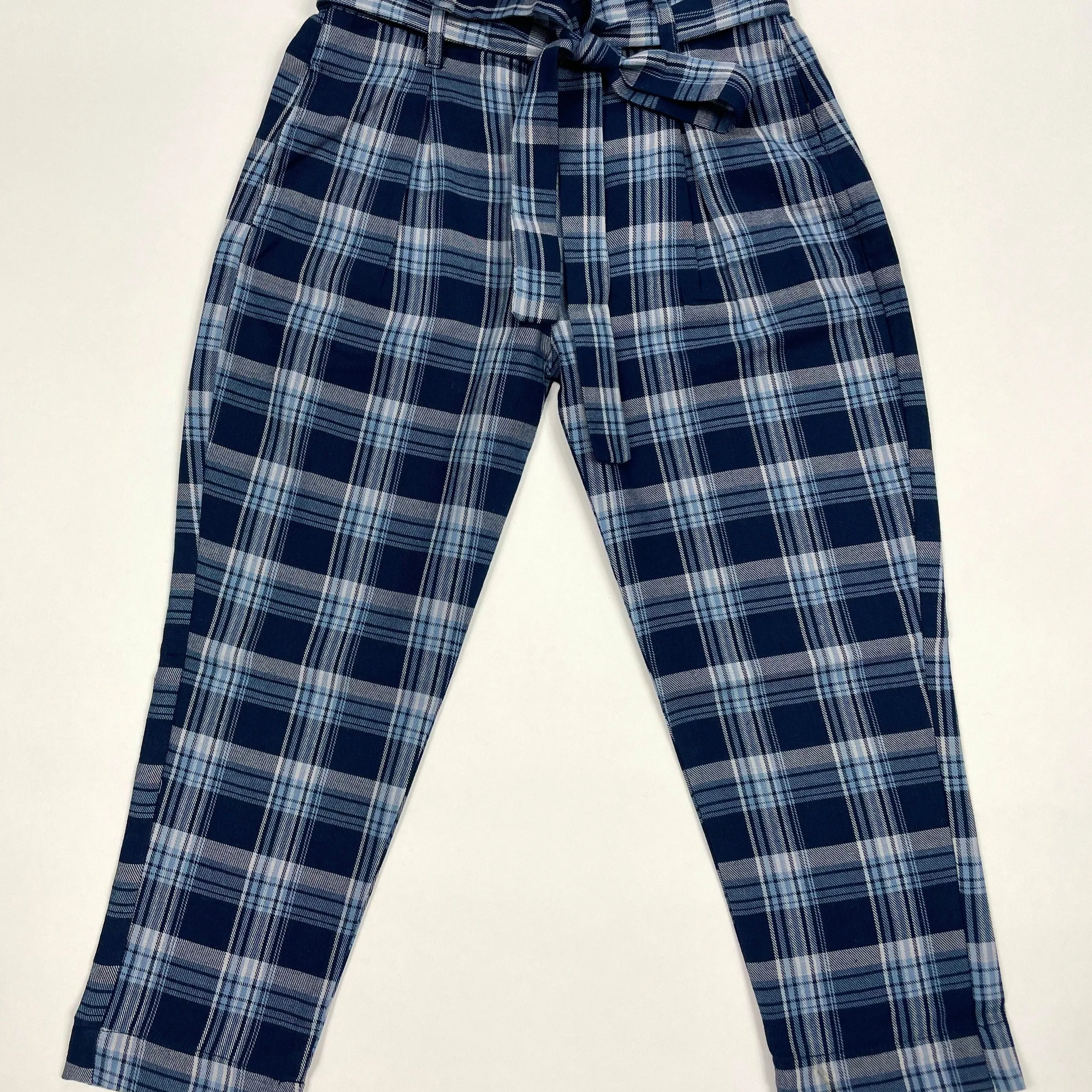 Paperbag pants with belt & pockets